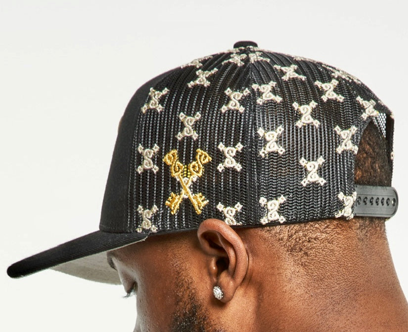 LSS MONOGRAM TRUCKER
